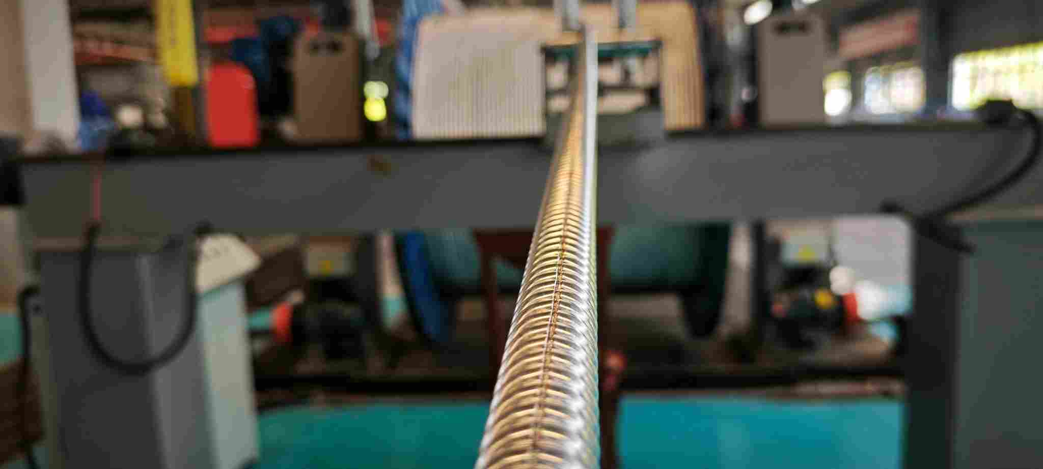 矿物质绝缘电缆规范：标准要求、敷设要点与质量把控全解析